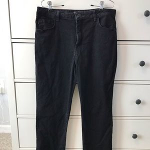 Lee Straight Leg High Rise Black Pants